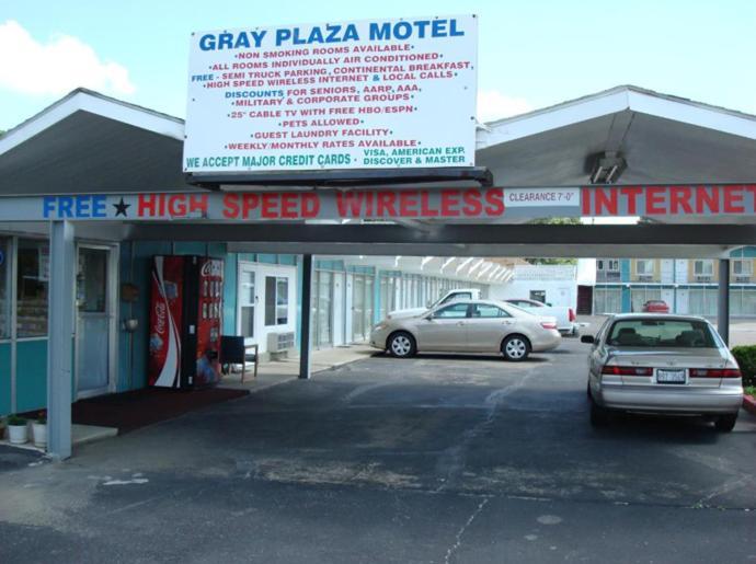 Gray Plaza Motel Benton Exterior photo