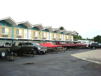 Gray Plaza Motel Benton Exterior photo