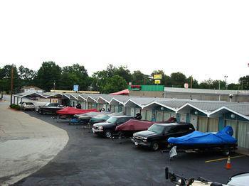 Gray Plaza Motel Benton Exterior photo